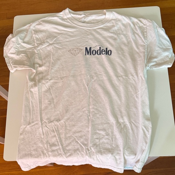 White Modelo T-Shirt - Picture 1 of 2